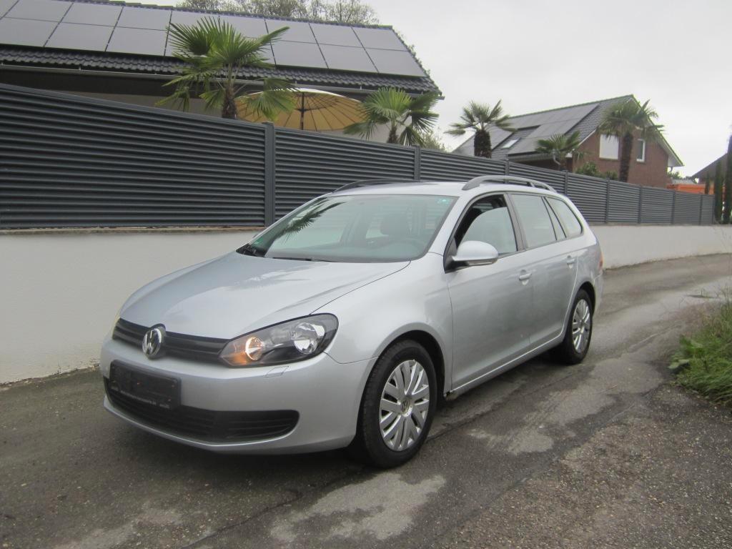 Volkswagen Golf 1.6  Klimaautomatik SHZ Euro-5