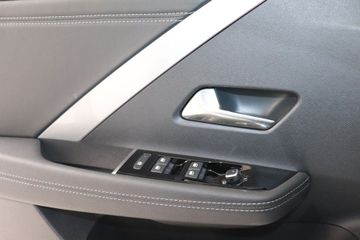 Fotografie des Opel Astra 1.2 Turbo GS Navi Tech-Paket