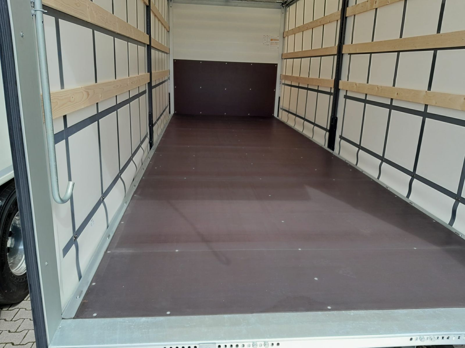 Fahrzeugabbildung DAF FA XB 230 12t Junge Curtainsider