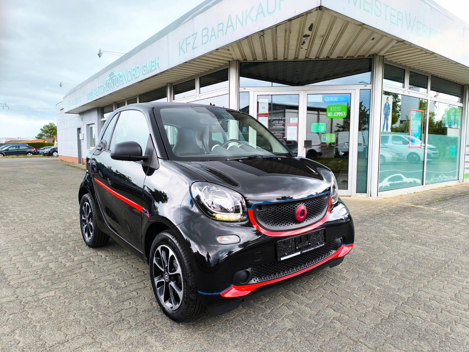Smart ForTwo*2.HAND*TEMPOMAT*SHZ*ALU*HU NEU*