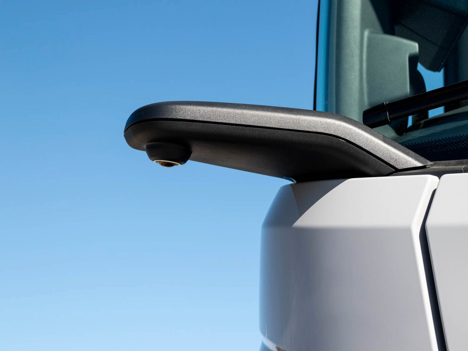 Fahrzeugabbildung DAF XF 530 FAW mit VDL Abrollkipper