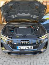 Audi etron 55 Sportback 2x S line Matrix Black  - Audi e-tron von privat