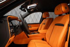 Cullinan BLACKBADGE 2025 BLACK/ORANGE 4SEAT