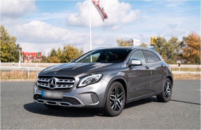 Image of Mercedes-Benz GLA 200