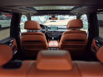 BMW X5 M50 - 12