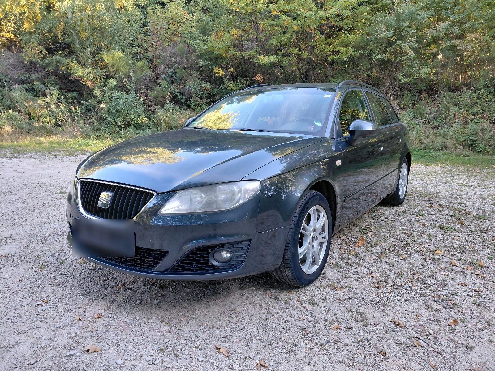 Seat Exeo 2011 — interior