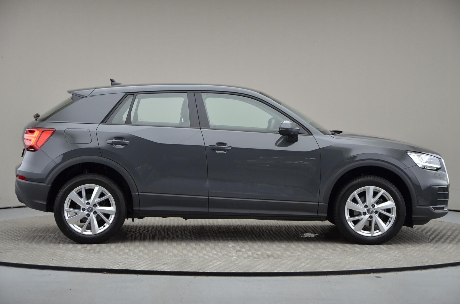 Fahrzeugabbildung Audi Q2 35 TFSI 110kW S tronic AHK LED Navi