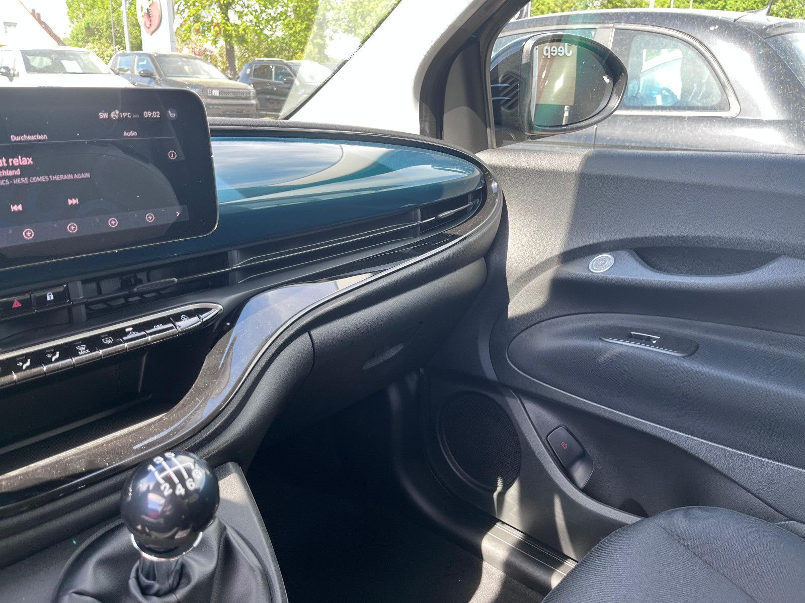Fahrzeugabbildung Fiat 500 1.0 Hybrid FireFly 48 kW Icon