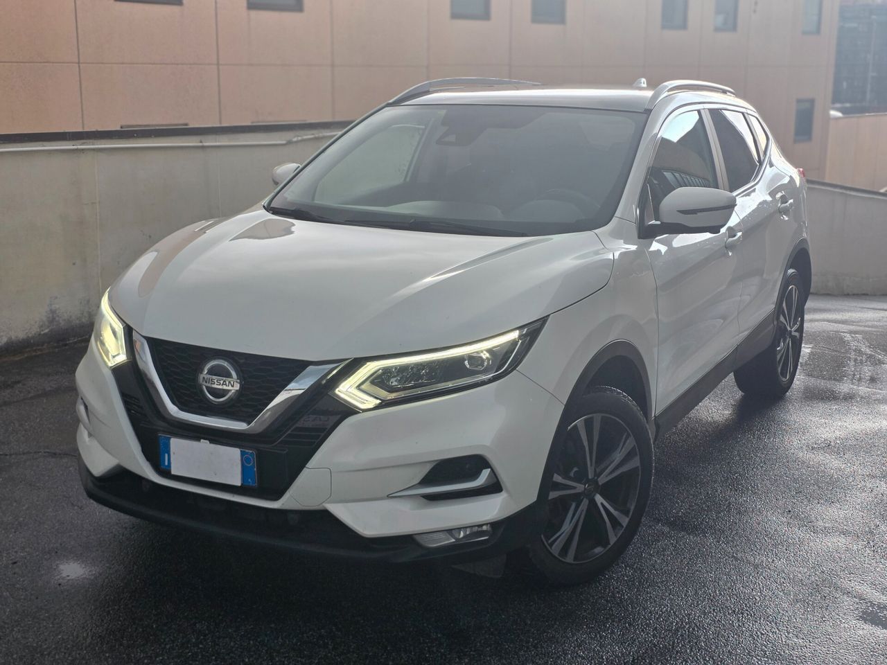 Nissan Qashqai 1.3 DIG-T 140 CV Tekna+
