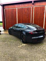 Tesla Model 3 Performance - Neue Batterie - Tesla Model 3 von privat
