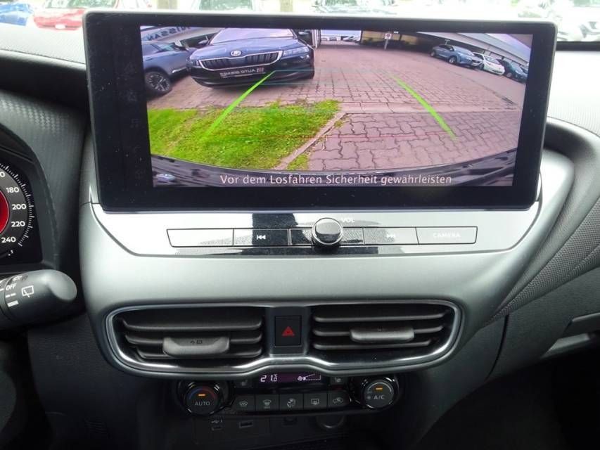 Fahrzeugabbildung Nissan Juke 1.0 DIG-T N-Connecta Navi beh.FS
