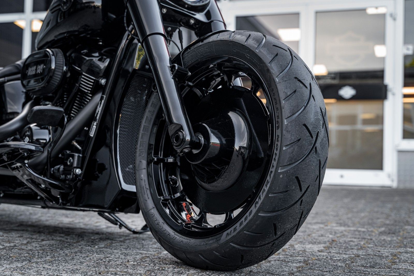 Fahrzeugabbildung Harley-Davidson DARK FAT BOY FLFBS 114 MY24 -KESSTECH-
