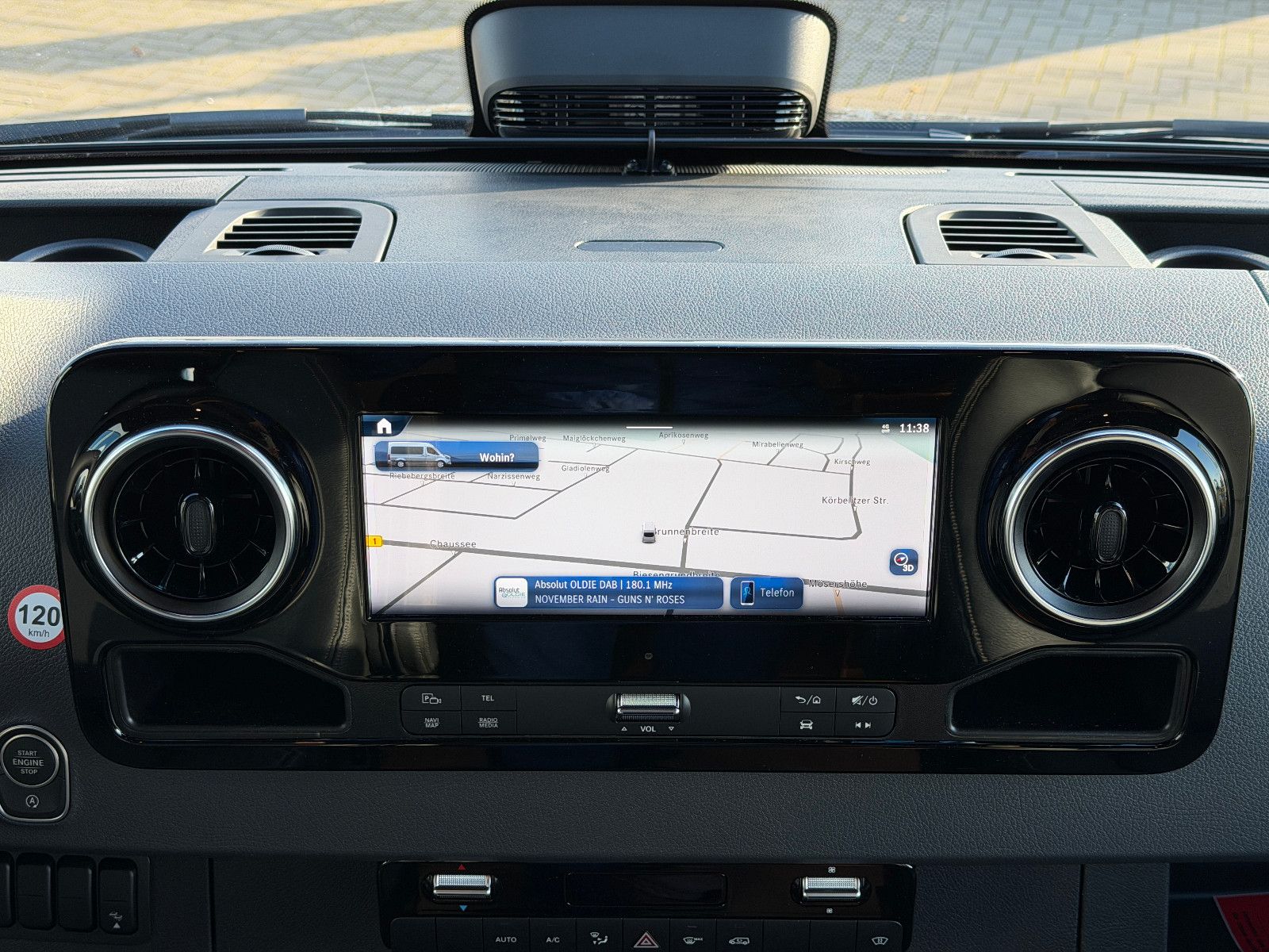 Fahrzeugabbildung HYMER / ERIBA / HYMERCAR Grand Canyon S - MB 600 SD- 4x4- 11.496€ sparen!