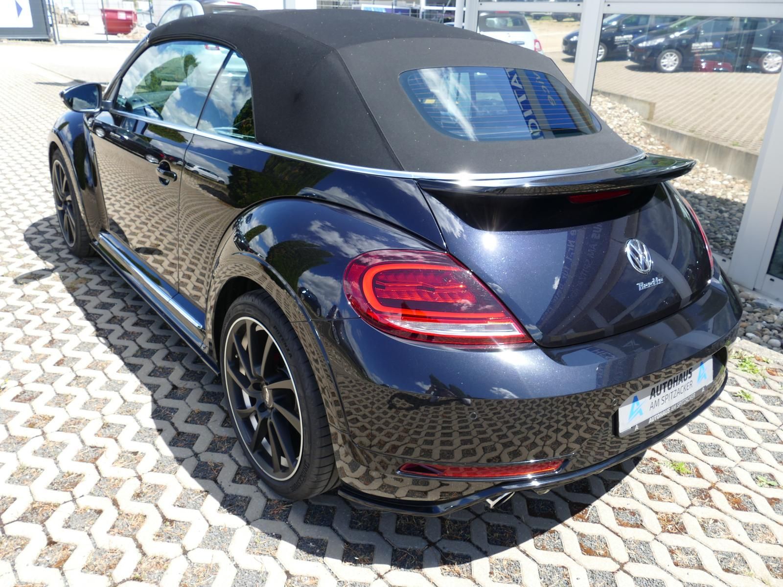 Volkswagen Beetle Cabrio R-Line Exclusive black ABT 19" DSG foto 4
