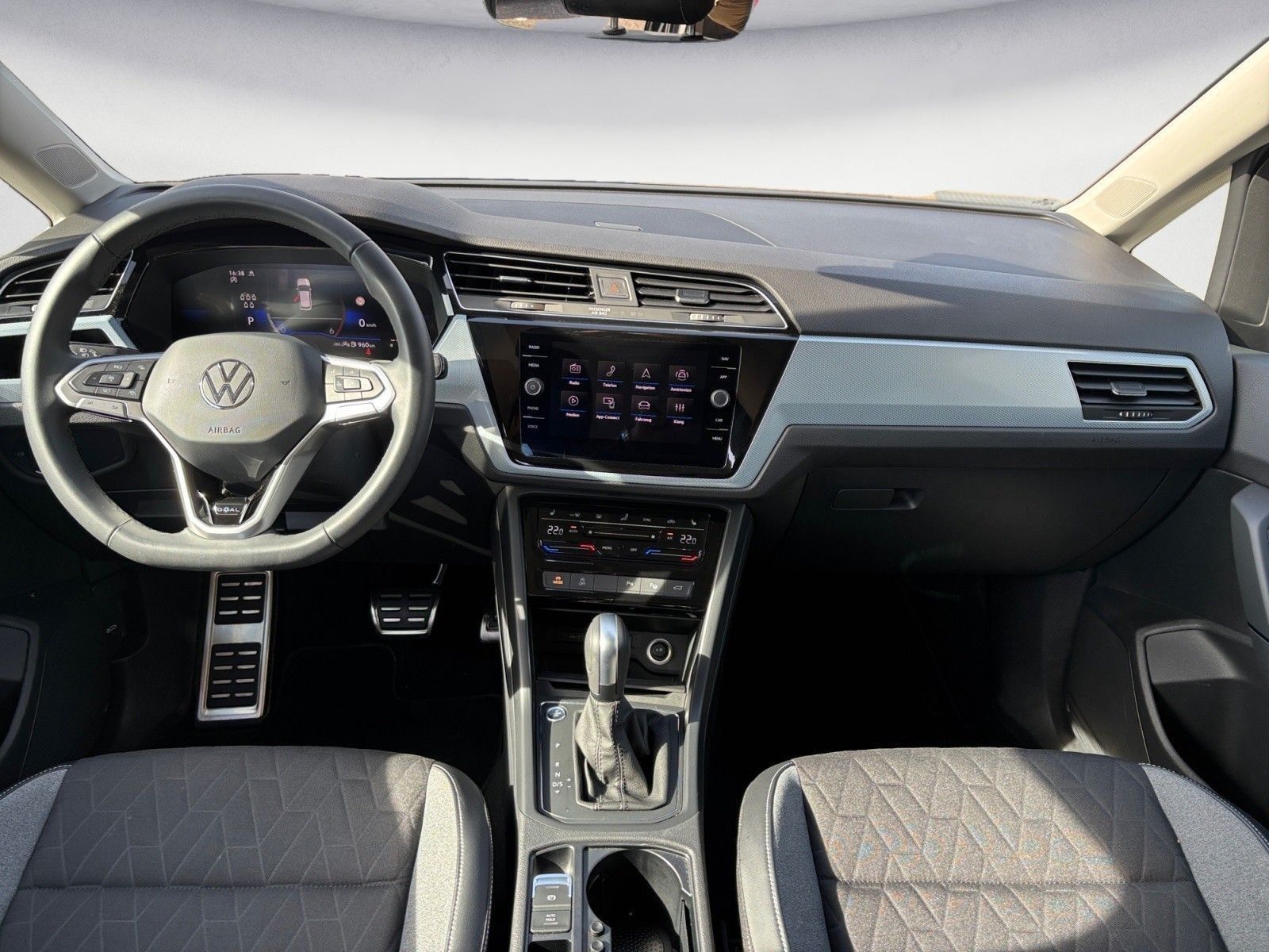 Volkswagen Touran - Bild 8