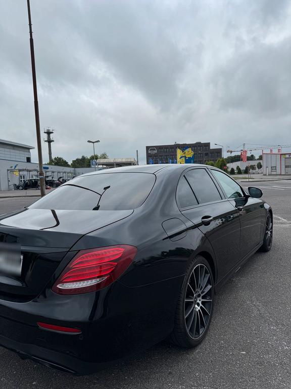 Mercedes-Benz E 350