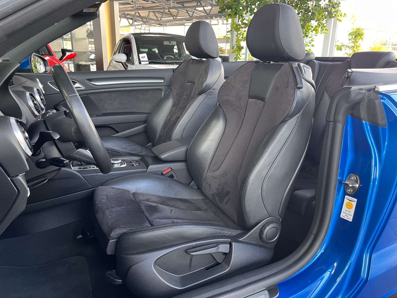 Fahrzeugabbildung Audi A3 Cabriolet sport 1.5 TFSI XENON NAVI ALU