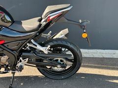 QJ MOTOR SRK 125 R ABS 15 PS A1 + ähnlich Yamaha YZF 125