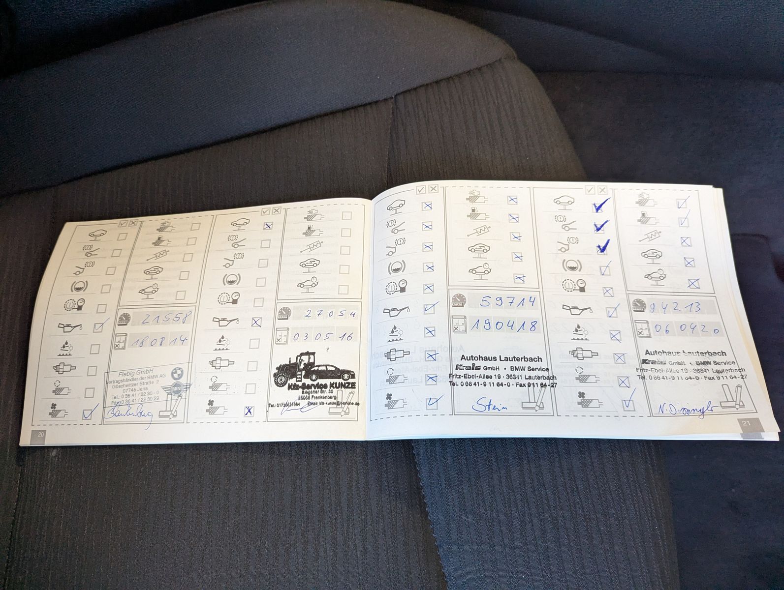 BMW X1 18 d x-Line Bi-Xenon Klimaautomatik Metallic - Image 22