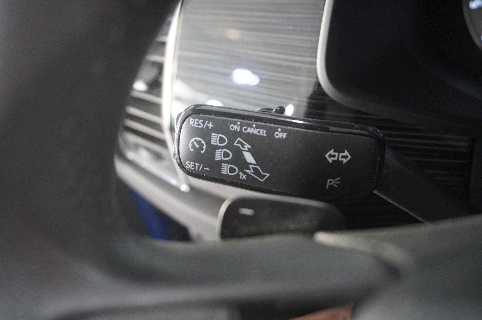 Fahrzeugabbildung SKODA Kodiaq 2.0 TDI STYLE 4X4 DSG NAVI/LED/SHZ/SPORT