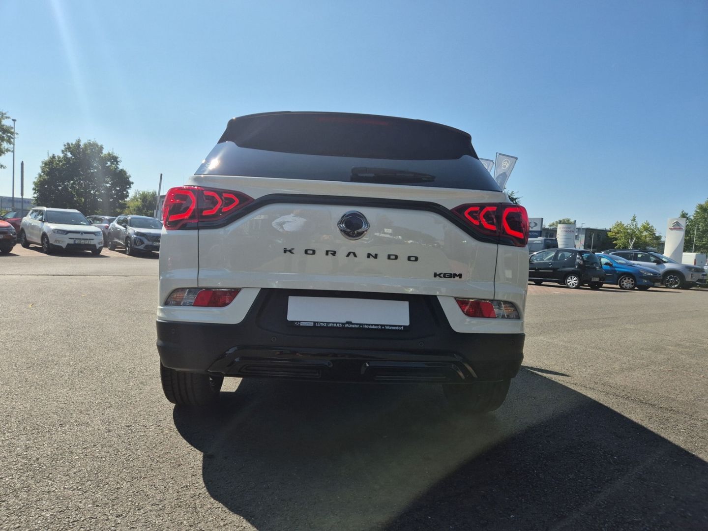 Fahrzeugabbildung KGM Korando 1.5 HUD Navi LED ACC CarPlay SHZ.