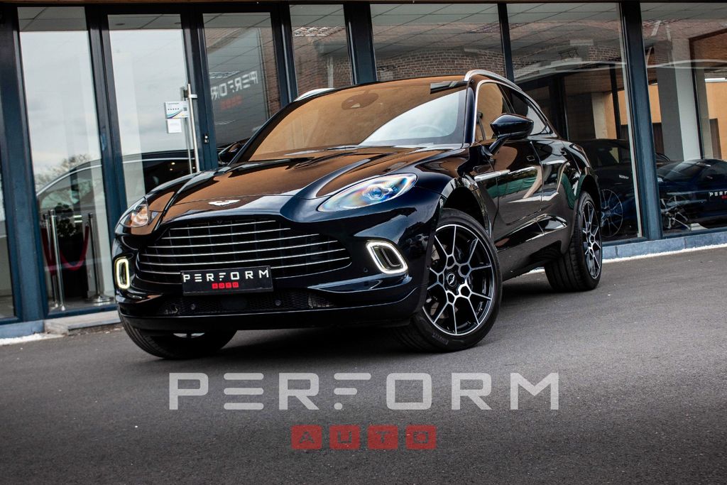 Image of Aston Martin DBX