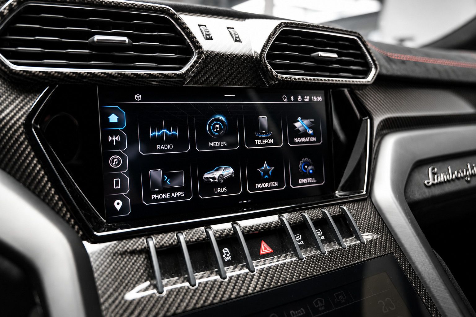 Fahrzeugabbildung Lamborghini Urus Performante *Carbon*Akrapovic*Alcantara*B&O