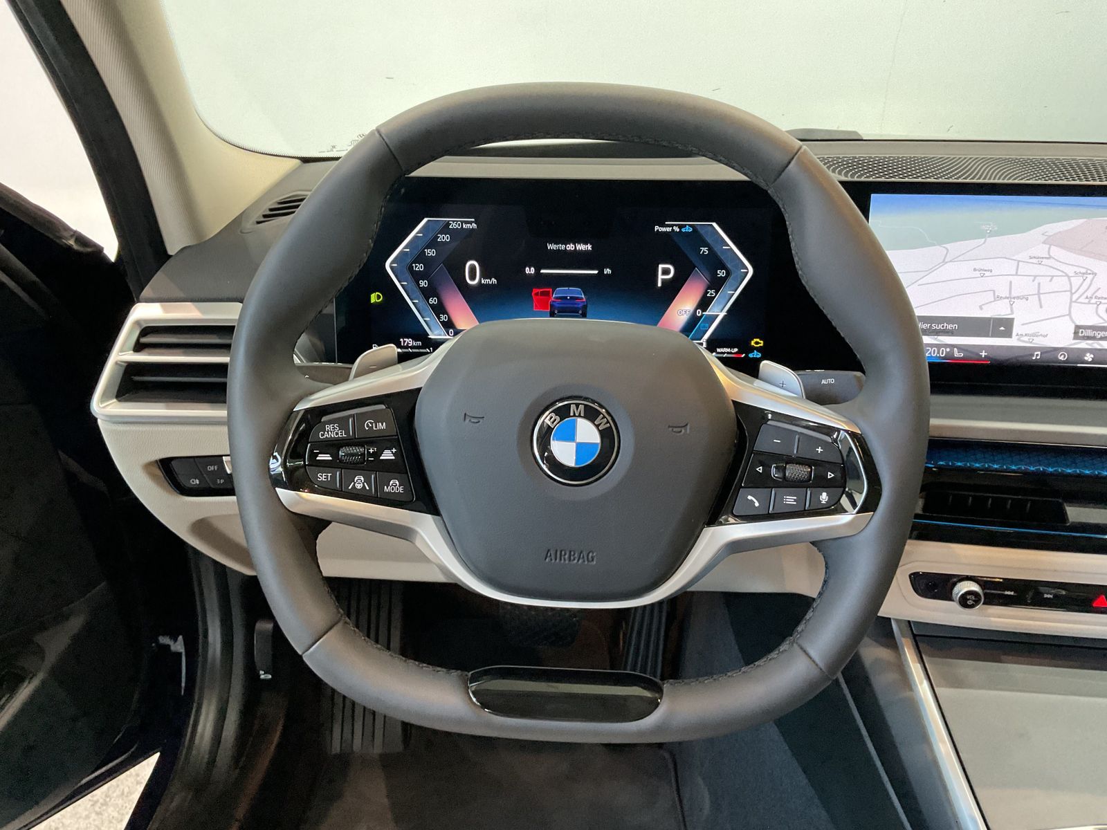 Fahrzeugabbildung BMW 320i xDrive 19" LMR | Sportsitze | Standheizung