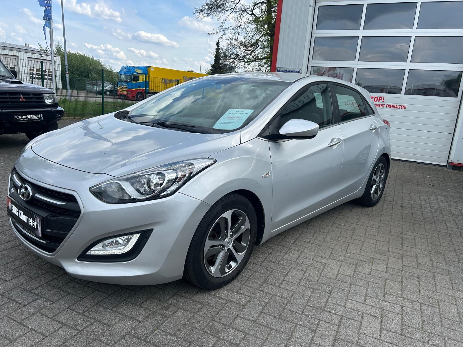 Hyundai i30 Sondermodell YES! Anhängerkupplung+Alu !