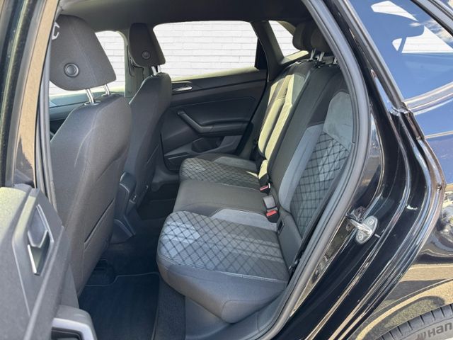 Fahrzeugabbildung Volkswagen Polo R-Line 1.0 TSI DSG KLIMA LED NAVI ALU