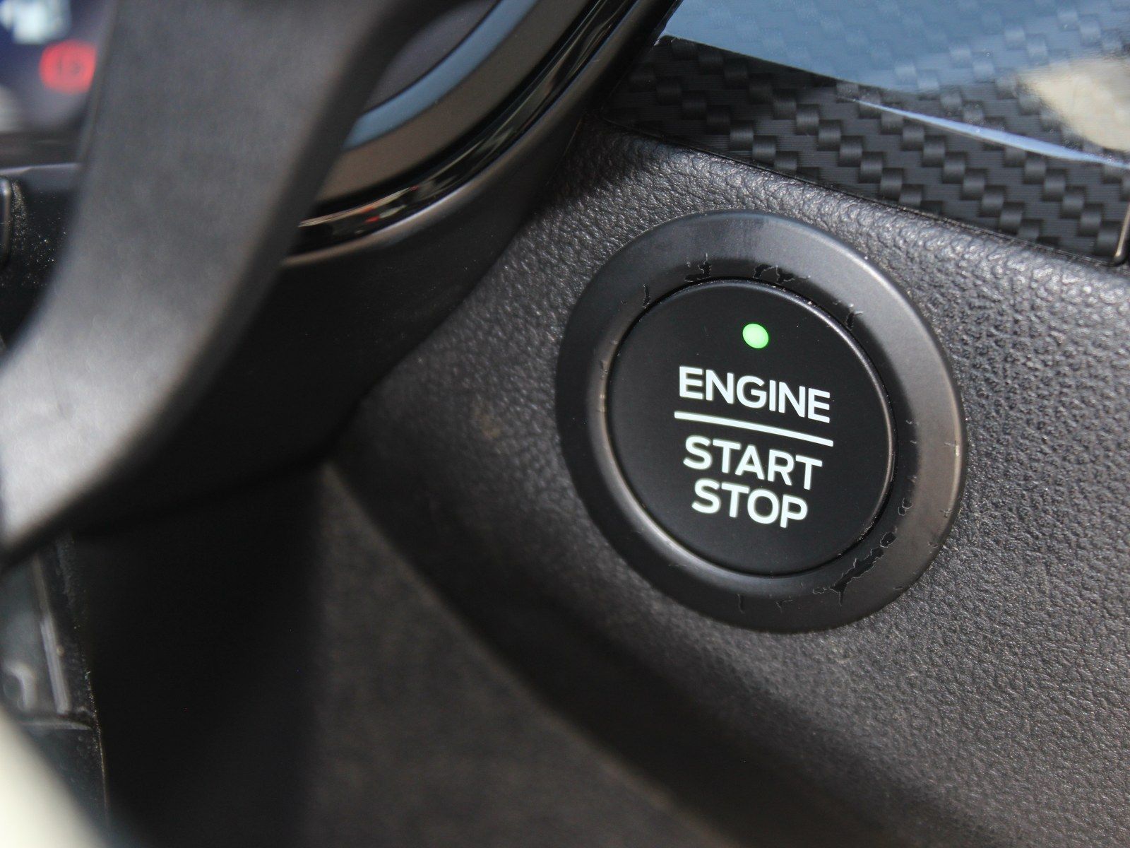 Fahrzeugabbildung Ford Kuga Plug-In Hybrid ST-Line 2,5 Duratec