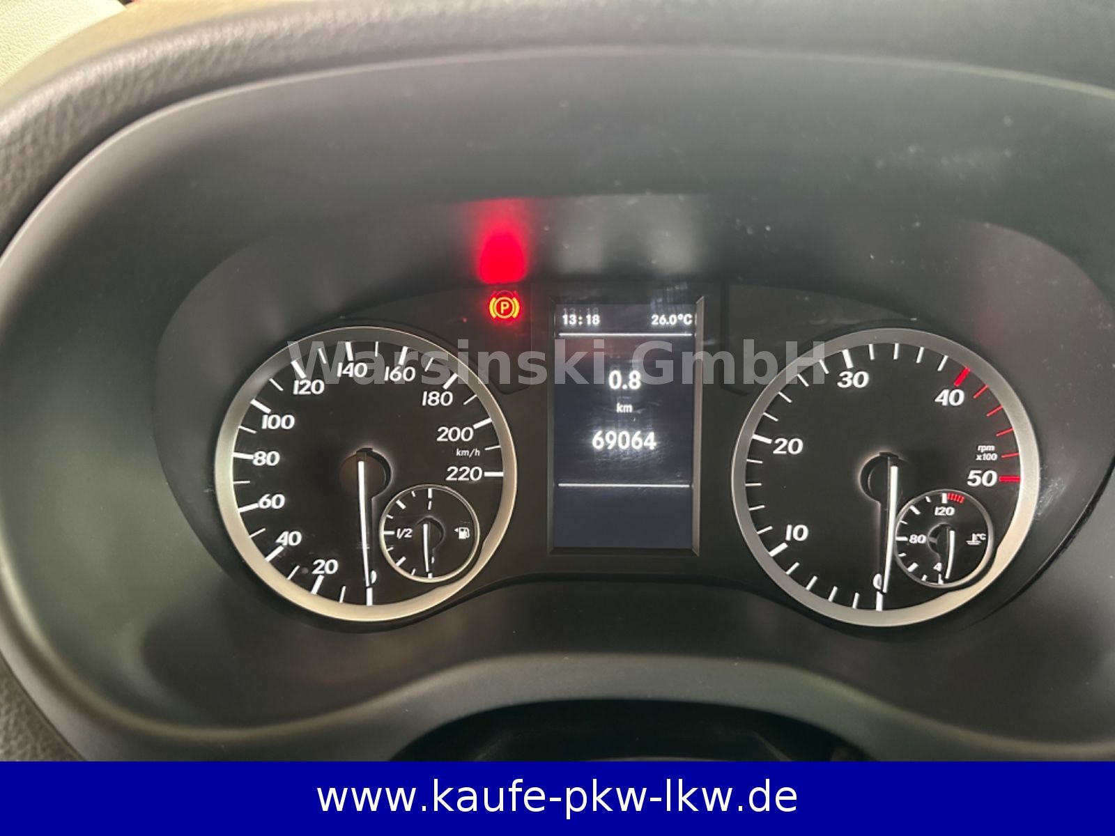 Fahrzeugabbildung Mercedes-Benz Vito Kasten 114 BT RWD lang