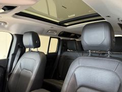 Foto Nummer 12: LAND ROVER Defender