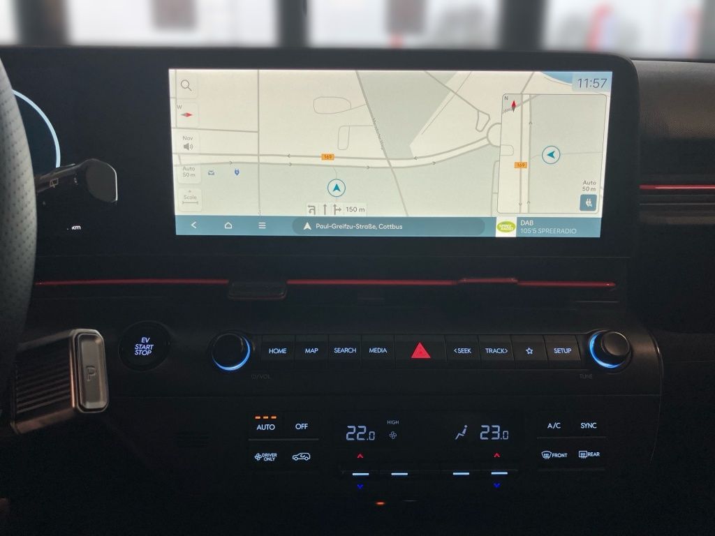 Fahrzeugabbildung Hyundai KONA EV 2WD 65kWh N Line 2xKlima 4xElSitz ACC