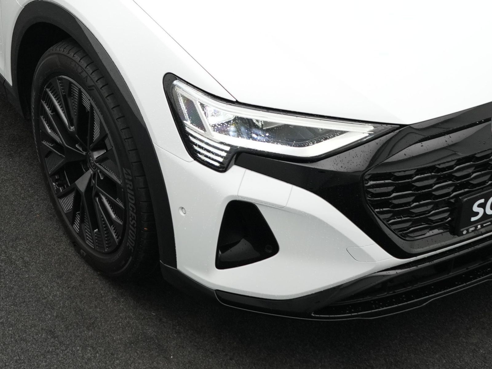 Audi Q8 e-tron - Bild 18