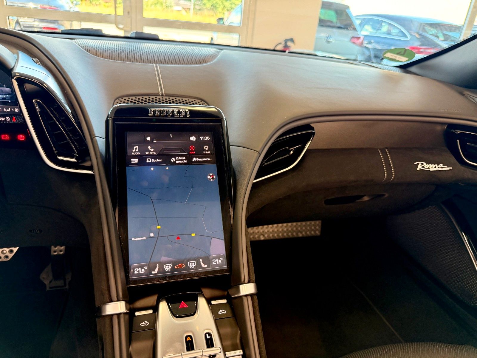 Fahrzeugabbildung Ferrari Roma Spider "SpecialColor"/JBL /Matrix /ACC/PPF