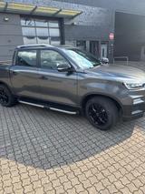 Ssangyong MUSSO Grand Lux - graue Ssangyong MUSSO