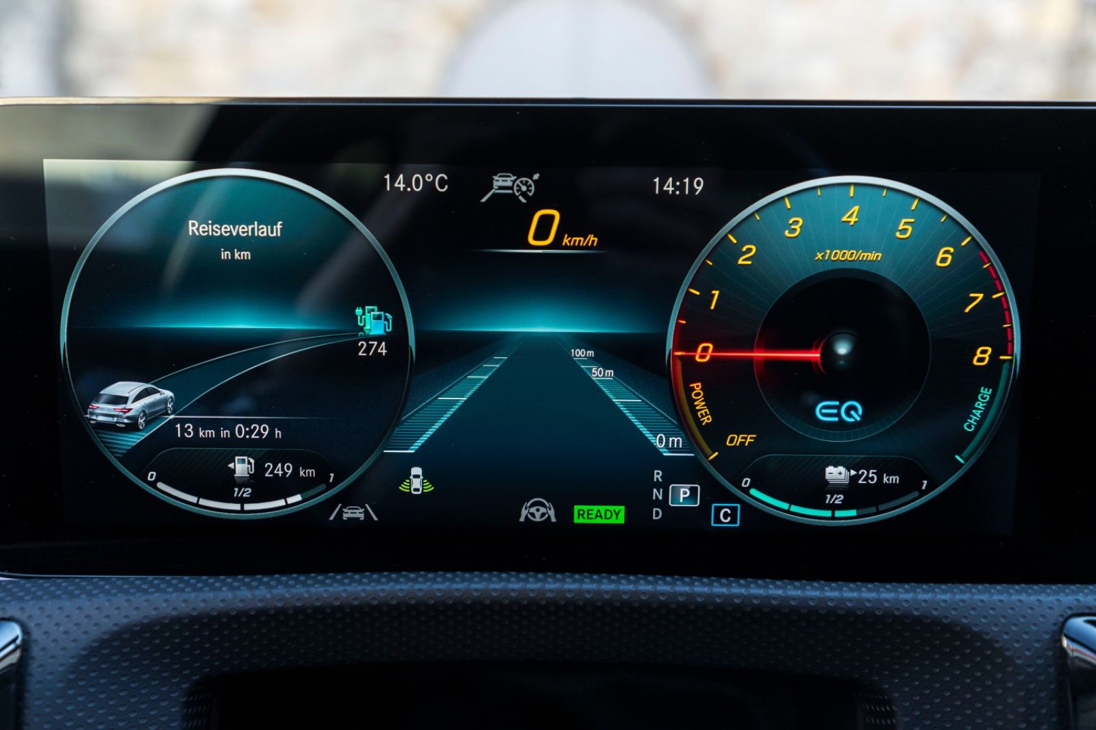 Fahrzeugabbildung Mercedes-Benz CLA 250e Shooting Brake AMG-LINE LED KAM 8FACH