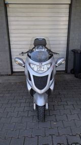 Kymco Grand Dink 125s - KYMCO 125 GRAND DINK