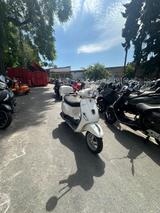 Vespa LX 50 Topcase - VESPA ROLLER 50