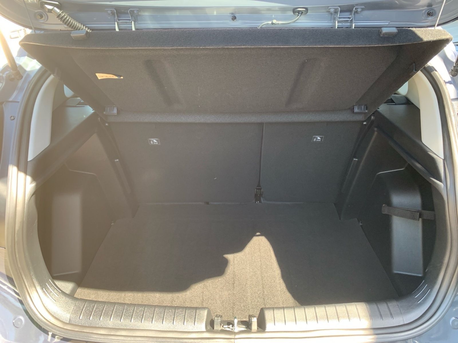 Fahrzeugabbildung Hyundai BAYON 1.0 T-GDI Select Navi Kamera Allwetter
