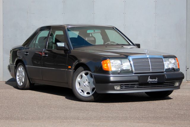 Mercedes-Benz 500 E, Scheckheftgepflegt