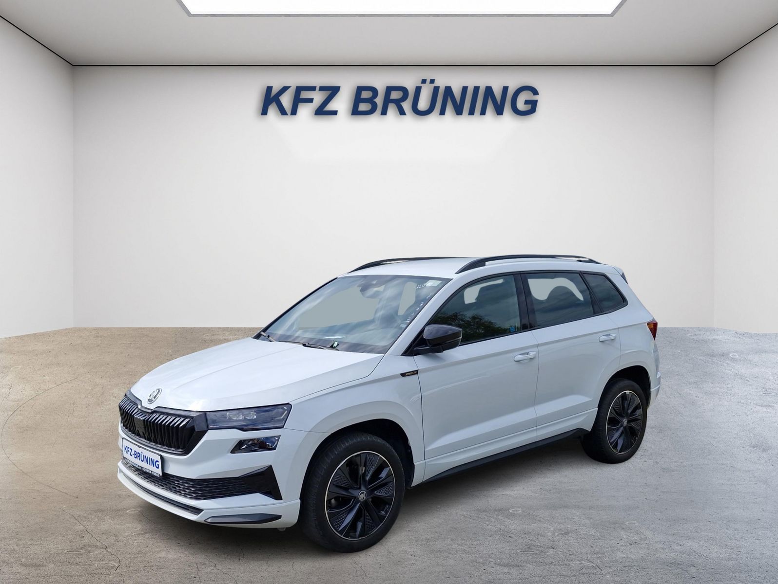 Skoda Karoq 1.5 TSI DSG Sportline Matrix AHK Navi Kame
