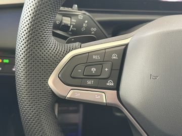 Volkswagen T-Roc 1.5 eTSI R-LINE NEUES MODELL AHK SOFORT