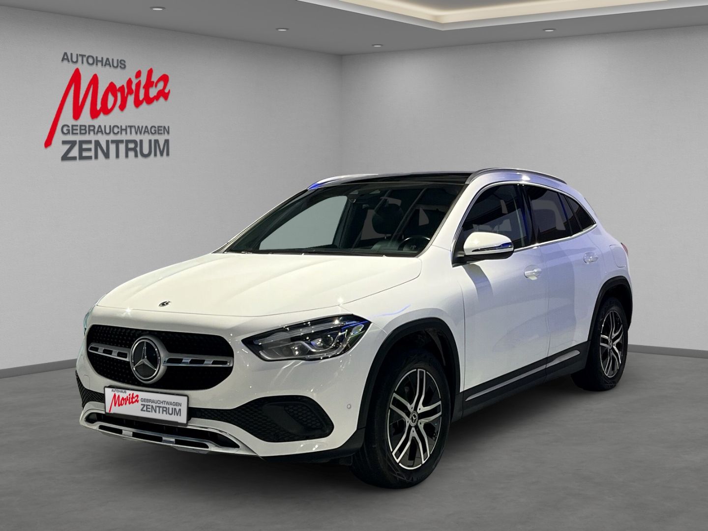MERCEDES-BENZ GLA 200 Progressive *PANO*AHK*AKTIVER PARKASSISS