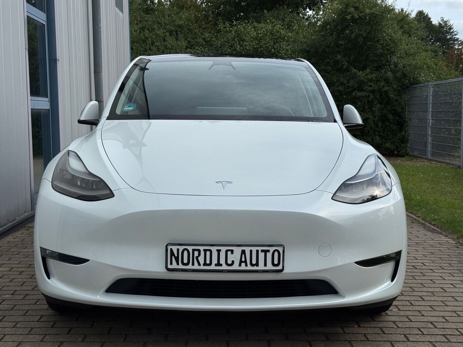 Tesla Model Y Long Range Dual AWD AHK 97% SOH foto 3