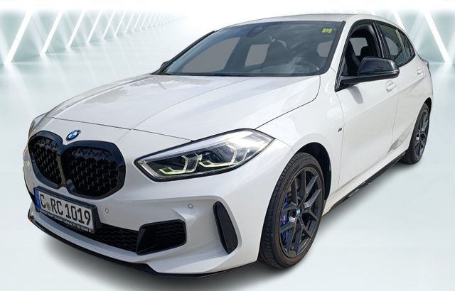 BMW M135i Allrad 306 PS