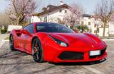 Ferrari 488 GTB - Ferrari 488 GTB mit Halbautomatikschaltung