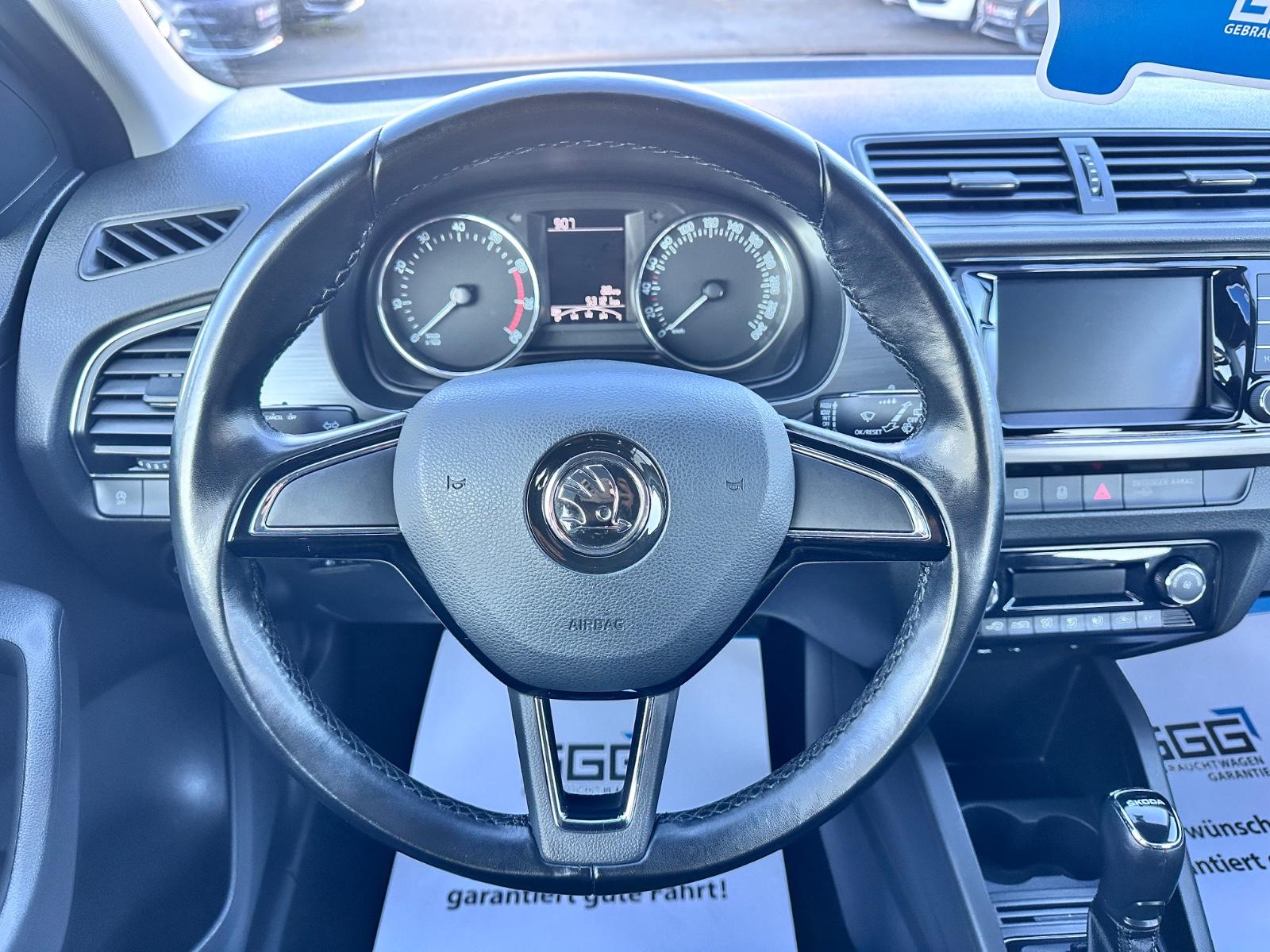 Skoda Fabia Combi Clever Automatik 110PS Navi CarPlay