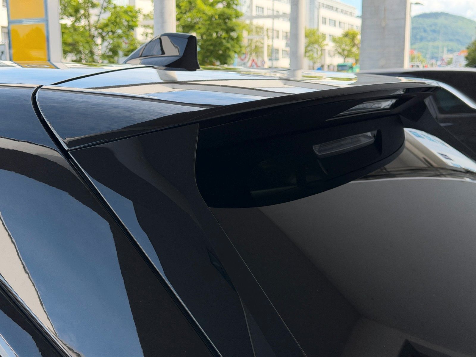 Fahrzeugabbildung Opel Mokka GS 136PS Automatik Hybrid/Navi/AHK!